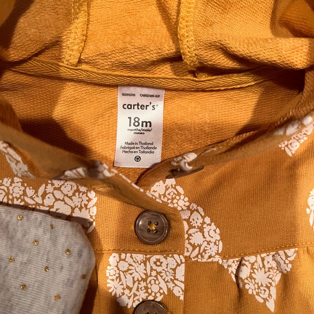 Carters 3 piece vest sets - Picture 4 of 4